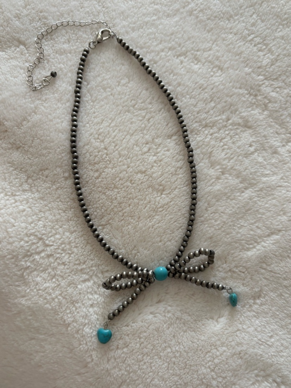 Faux Navajo Pearl and Turquoise Bow Choker Necklace With Extender